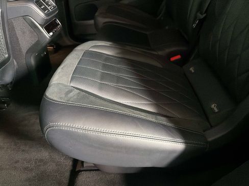 Used 2021 Mercedes-Benz GLS 63 AMG 4MATIC image 36