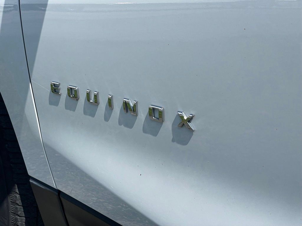 Used 2023 Chevrolet Equinox LT AWD/4WD image 26