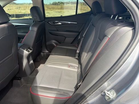 Used 2022 Buick Envision Essence w/ Sport Touring Package image 10