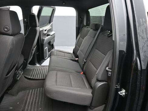 Used 2024 Chevrolet Silverado 1500 LT AWD/4WD image 10