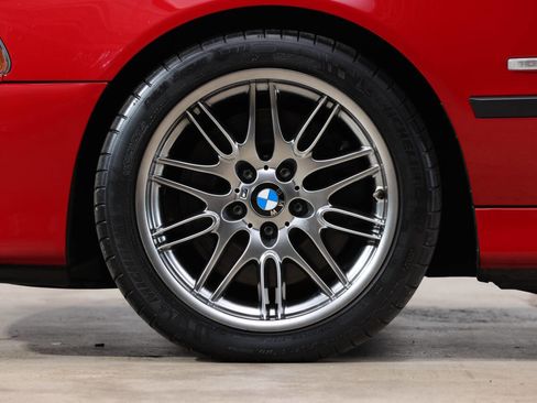 Used 2003 BMW M5 image 43