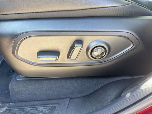 New 2025 Jeep Grand Cherokee L Altitude image 10