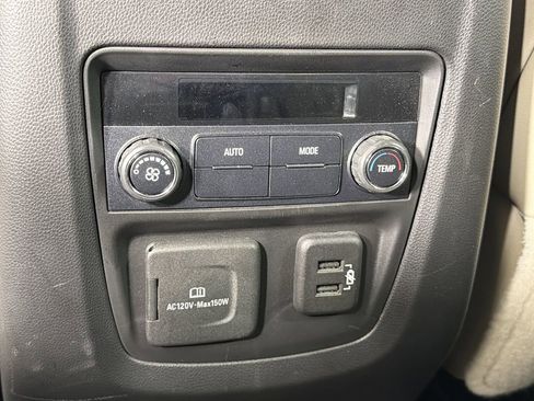 Certified 2021 Buick Enclave Essence w/ Sound and Sites Package image 22