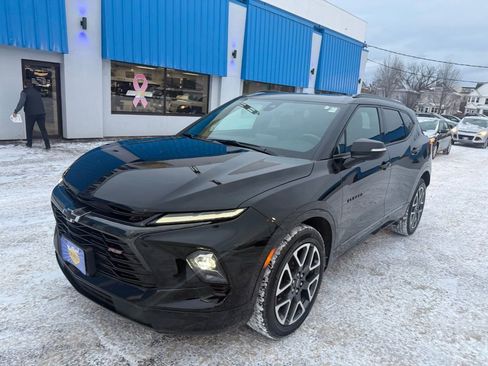Used 2023 Chevrolet Blazer RS w/ Enhanced Convenience Package image 2