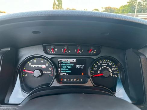 Used 2013 Ford F150 Raptor w/ SVT Exterior Graphics Pkg image 32