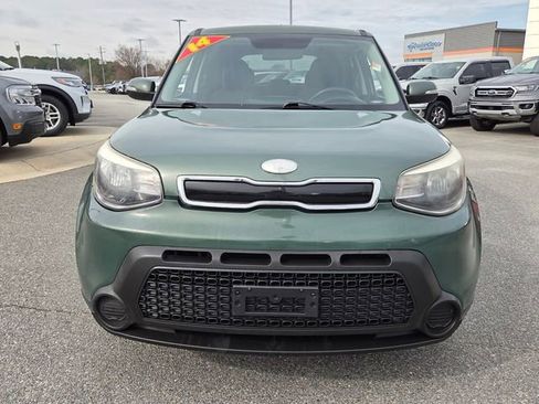 Used 2014 Kia Soul + image 2