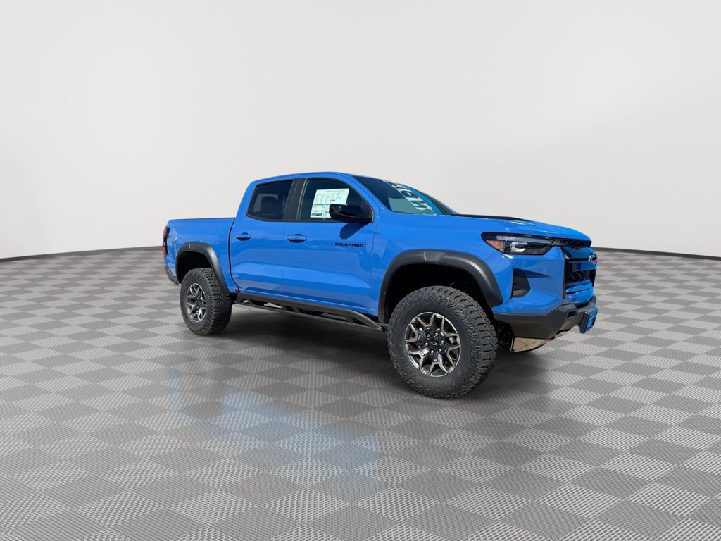 New 2026 Chevrolet Colorado ZR2 w/ Technology Package AWD/4WD image 2