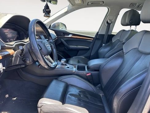 Used 2018 Audi Q5 2.0T Premium Plus w/ Premium Plus Package AWD/4WD image 10