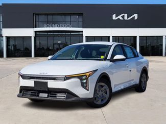 Used 2025 Kia K4 FWD video 1