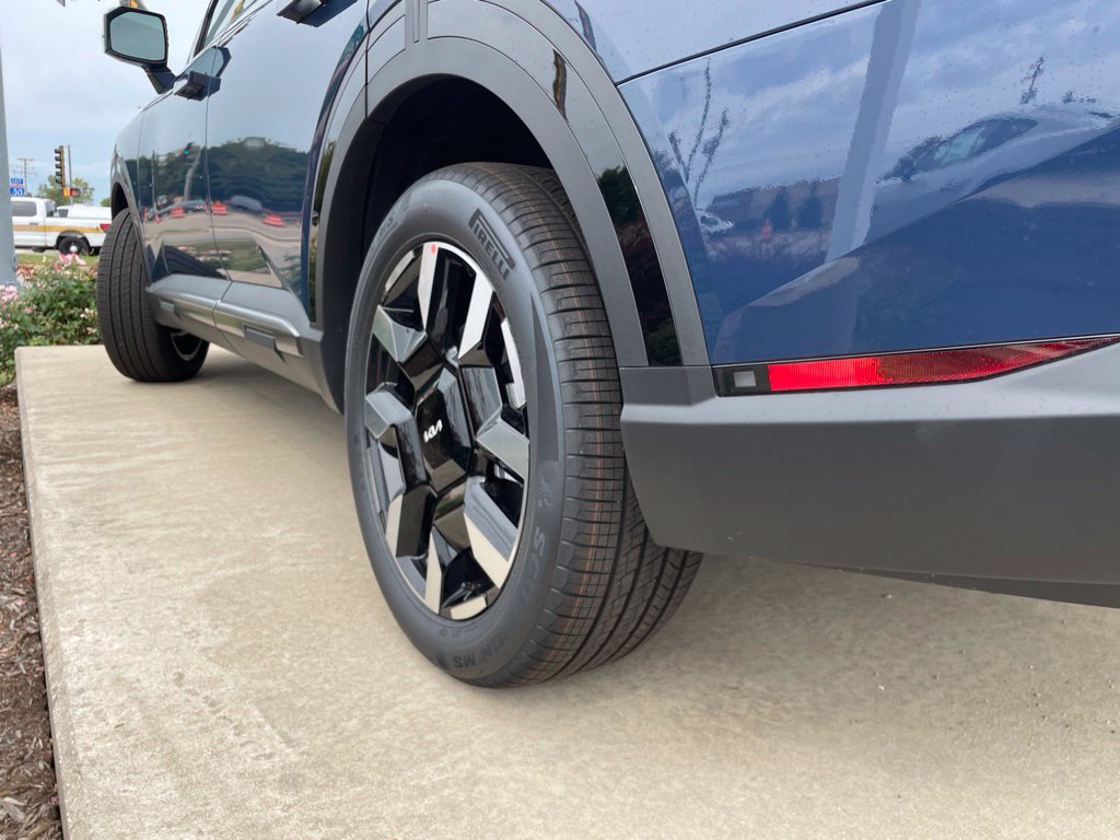 New 2027 Kia Telluride S FWD image 19
