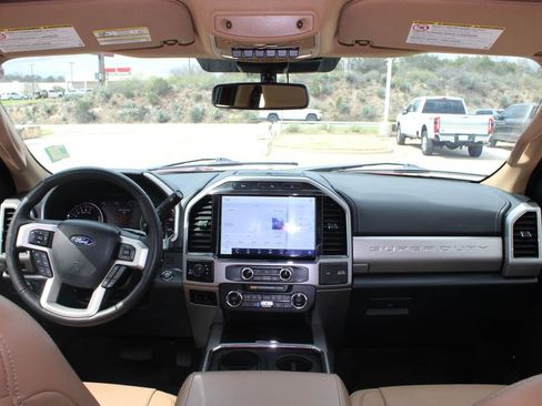 Certified 2022 Ford F250 Lariat w/ Tremor Off-Road Package image 13