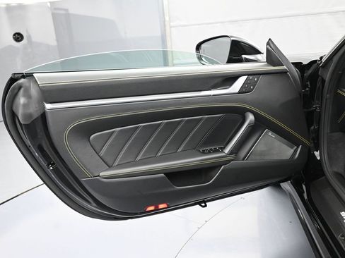 Certified 2024 Porsche 911 Turbo image 15