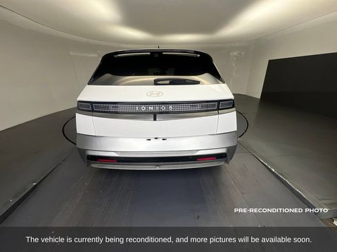 Used 2025 Hyundai Ioniq 5 Limited RWD image 4