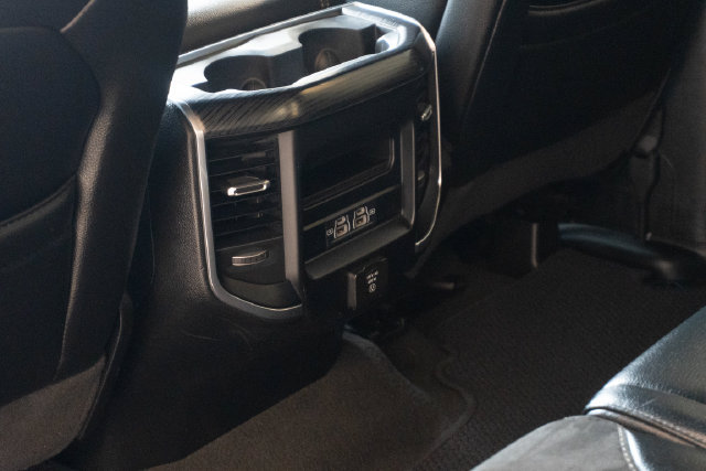 Used 2024 RAM 1500 Laramie RWD image 18