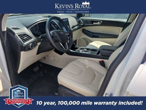 Used 2023 Ford Edge Titanium AWD/4WD image 10