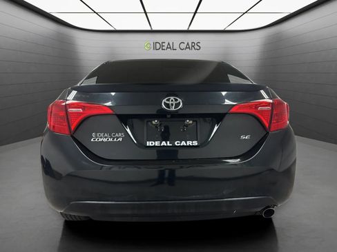 Used 2017 Toyota Corolla SE w/ Carpet Mat Package (TMS) FWD image 6
