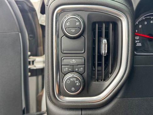 Used 2019 Chevrolet Silverado 1500 LT w/ Texas Edition image 20