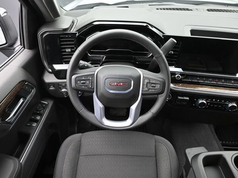 New 2025 GMC Sierra 1500 SLE w/ Preferred Package image 14