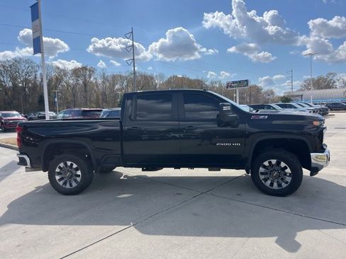 Used 2024 Chevrolet Silverado 2500 LT w/ All Star Edition image 9