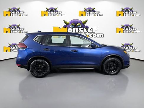 Used 2019 Nissan Rogue S FWD image 4