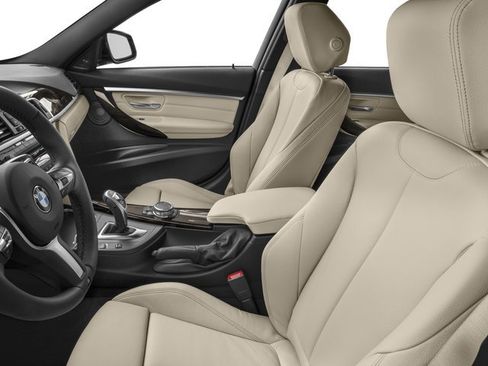 Used 2016 BMW 340i Sedan RWD image 8
