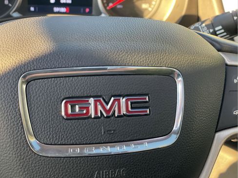 Used 2020 GMC Terrain Denali w/ Denali Premium Package AWD/4WD image 31