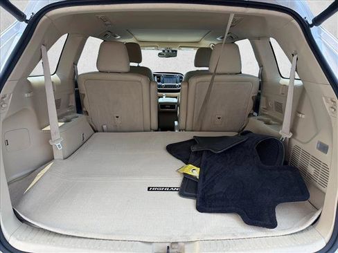 Used 2014 Toyota Highlander Limited Platinum AWD/4WD image 27