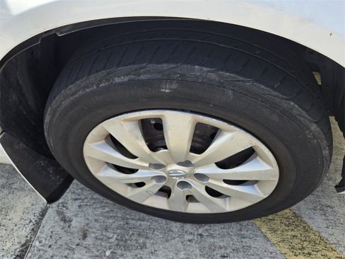 Used 2005 Nissan Altima 2.5 S w/ (S02) Side Airbags Pkg image 7