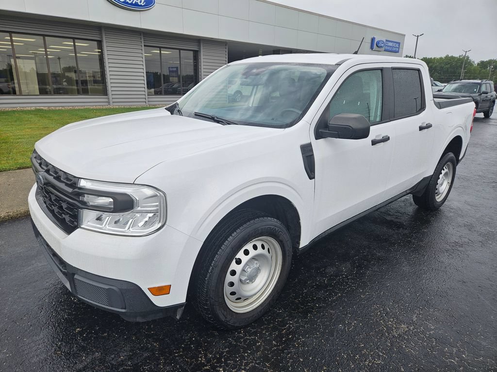 Used 2022 Ford Maverick XL FWD image 2