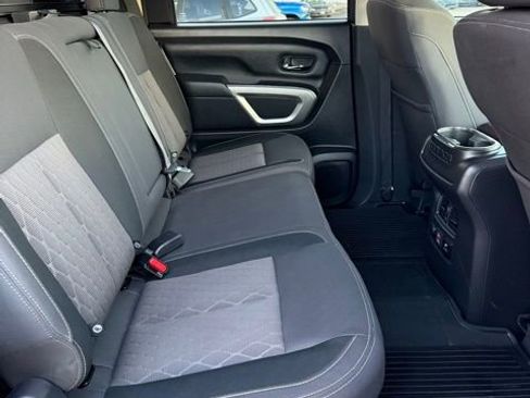 Used 2023 Nissan Titan SV w/ SV Convenience Package image 20
