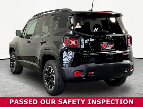 Used 2023 Jeep Renegade Trailhawk AWD/4WD image 4