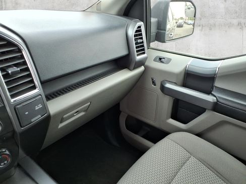 Used 2015 Ford F150 XLT w/ Equipment Group 302A Luxury AWD/4WD image 21