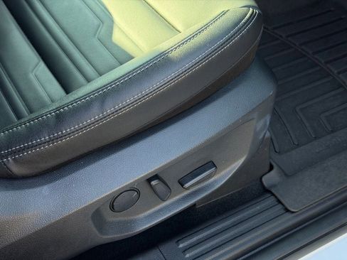 Certified 2024 Ford Ranger Lariat w/ FX4 Off-Road Package image 27