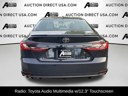 Used 2025 Toyota Camry SE w/ Convenience Package FWD image 5