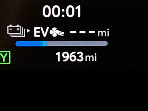 Certified 2025 Toyota RAV4 XSE image 17