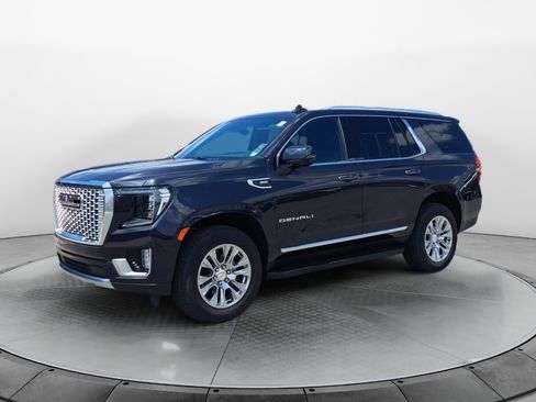 Used 2024 GMC Yukon Denali w/ Max Trailering Package AWD/4WD image 3