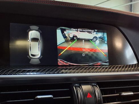 Used 2018 Alfa Romeo Stelvio Quadrifoglio w/ Driver Assist Dynamic Package image 21