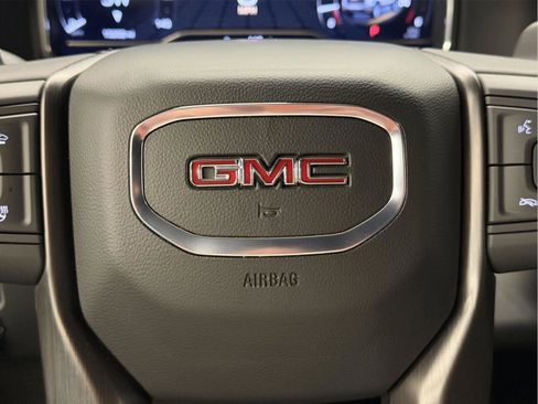 Certified 2024 GMC Sierra 1500 AT4 w/ AT4 Premium Package AWD/4WD image 15