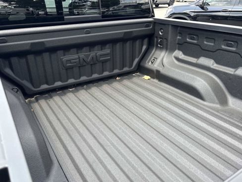 Used 2026 GMC Canyon Denali AWD/4WD image 31