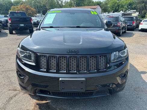Used 2015 Jeep Grand Cherokee Altitude AWD/4WD image 2