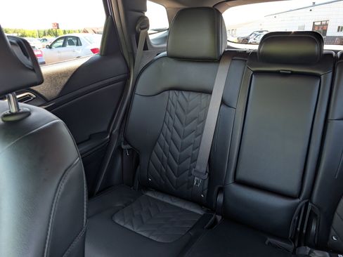 Used 2023 Kia Sportage X-Line AWD/4WD image 12