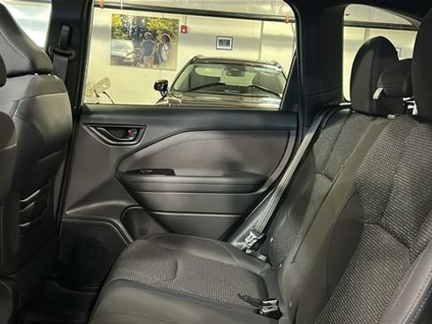 Used 2026 Subaru Forester Premium w/ Base/Premium Plus Package AWD/4WD image 21