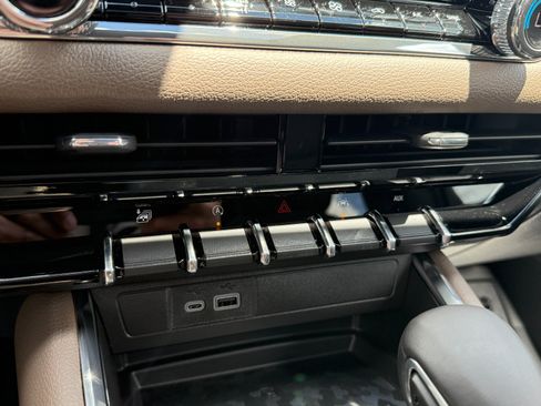 New 2026 GMC Canyon Denali AWD/4WD image 35