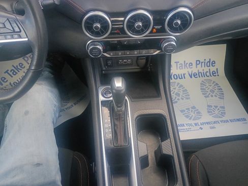 Used 2024 Nissan Sentra SR FWD image 20