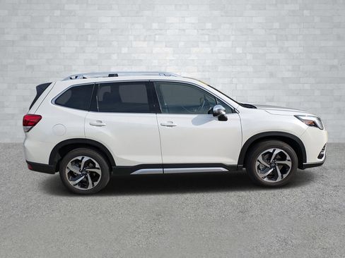 Used 2024 Subaru Forester Touring image 4