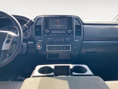 Used 2023 Nissan Titan S RWD image 11