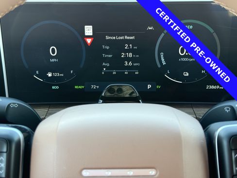 Used 2025 Hyundai Santa Fe Limited image 28