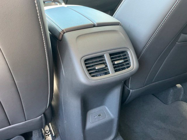 Used 2024 Buick Envision Sport Touring AWD/4WD image 37