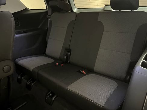 Used 2020 Chevrolet Traverse LT image 26