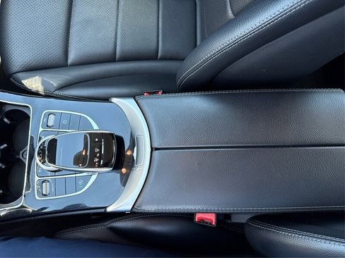 Used 2015 Mercedes-Benz C 300 Sedan image 25